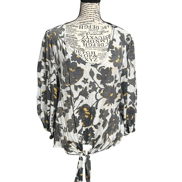 Olivia & Martin Womens Blouse Floral Boho Peasant Tie Front Size XL‎ - Picture 1 of 8